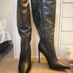 Elegant Black Women's Knee-High Boots